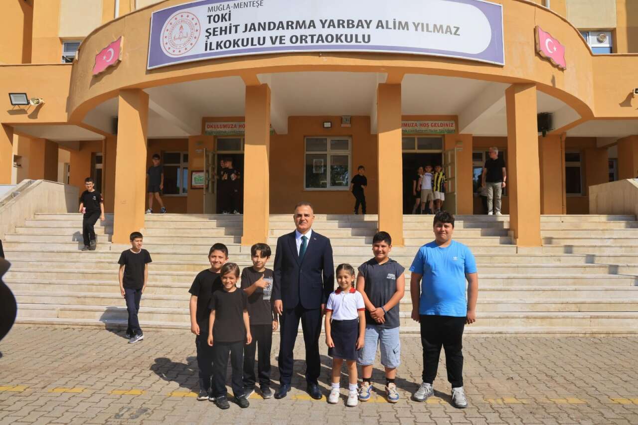 Muğla’da 400 Okulda Su Arıtma Cihazları Hizmete Alındı: Öğrenciler İçin Temiz Su Projesi Başladı 1